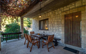 Gorgeous Home In Pupnat With Kitchen